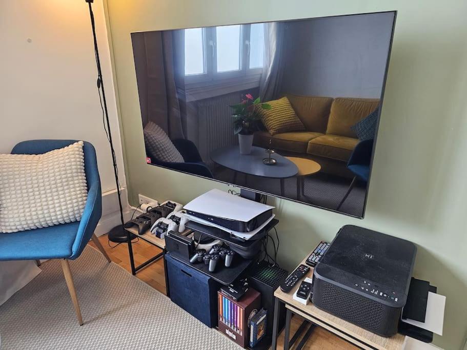 Renovated 2-Bed Apartment 2 Min From Lyon Oullins Eksteriør bilde