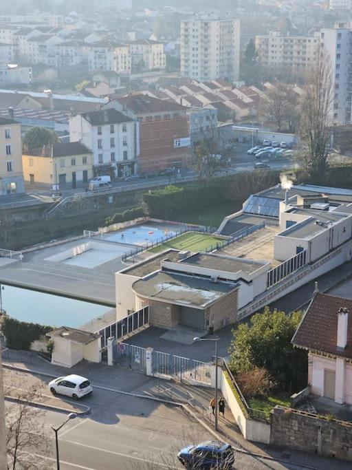 Renovated 2-Bed Apartment 2 Min From Lyon Oullins Eksteriør bilde